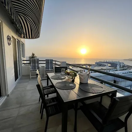 Apartment Luxury Penthouse 652 With Beautiful Views In Club Atlantis Costa Adeje (Tenerife)